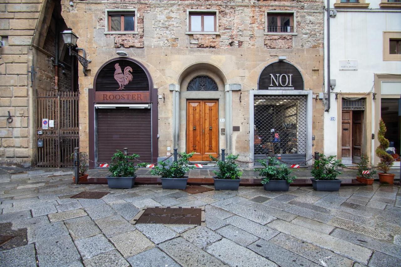 Porta Rossa Apartments Near Ponte Vecchio Florence Exterior photo